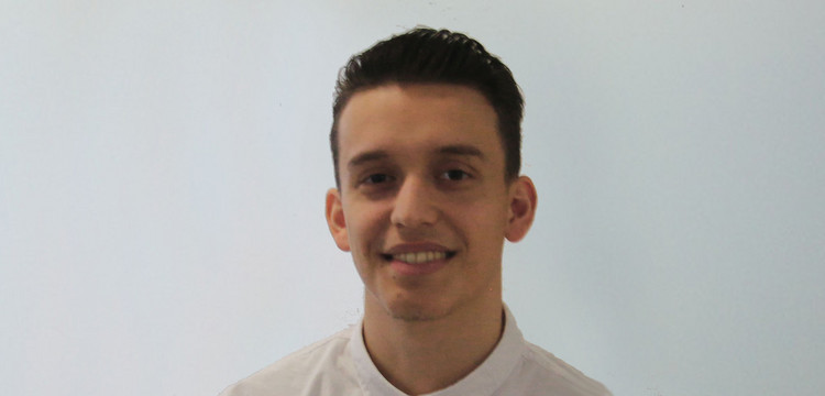 Domenik Mazreku, Automobil Kaufmann